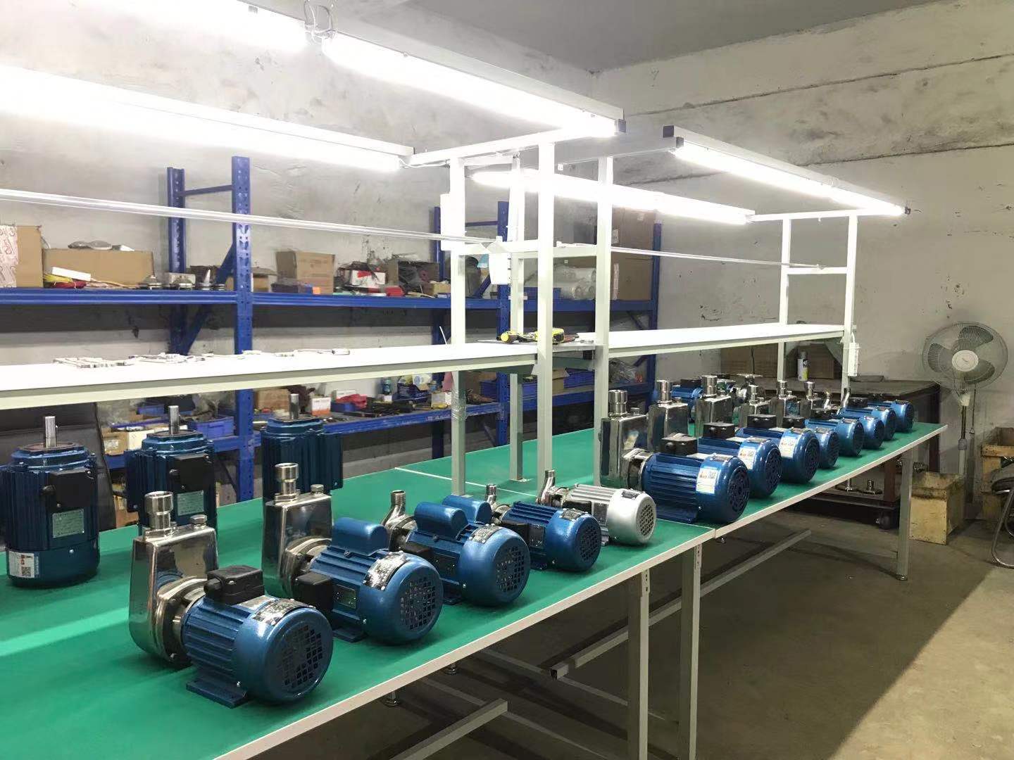 304不銹鋼直聯(lián)自吸泵(法蘭)